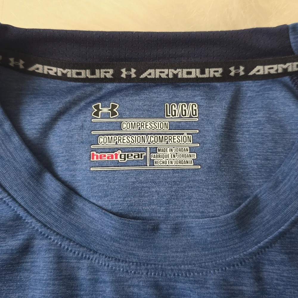 Under Armour Compression Shirt Men's Large Blue